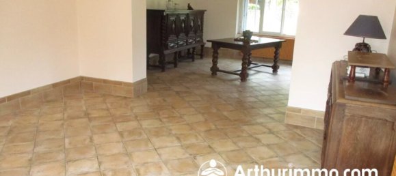 6 rooms House in Lachapelle-sous-Chaux, France No. 340992 3