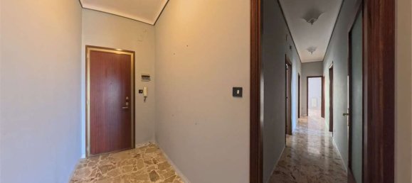 Apartamento de 4 habitaciónes en Syracuse, Italy No. 268989 3