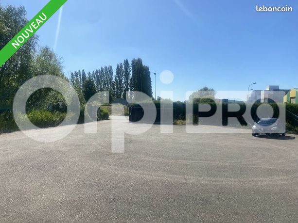 Gewerbliche Immobilie in Seine-Maritime, France 930m², Nr. 353691