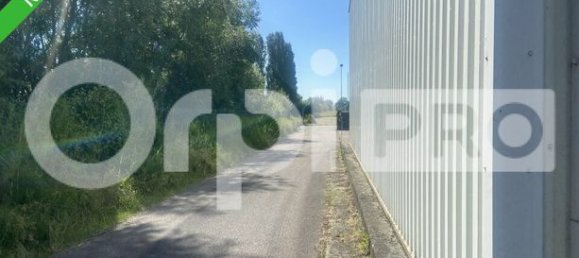 Gewerbliche Immobilie in Seine-Maritime, France 930m², Nr. 353691 2