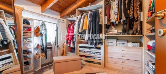 Casa de 3 dormitorios en Limido Comasco, Italy No. 263528 17