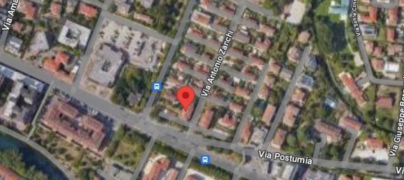 Квартира с 3 спальнями в Тревизо, Италия № 208902 2