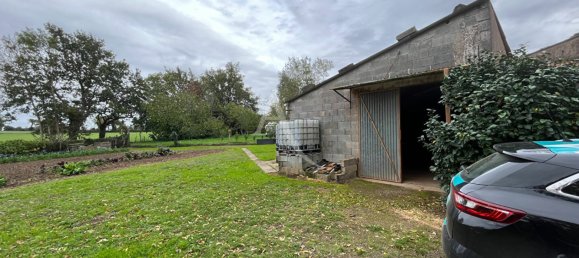  Building in Le Champ-Saint-Pere, France No. 357617 3