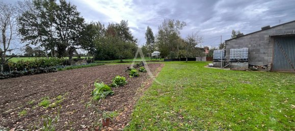  Building in Le Champ-Saint-Pere, France No. 357617 4