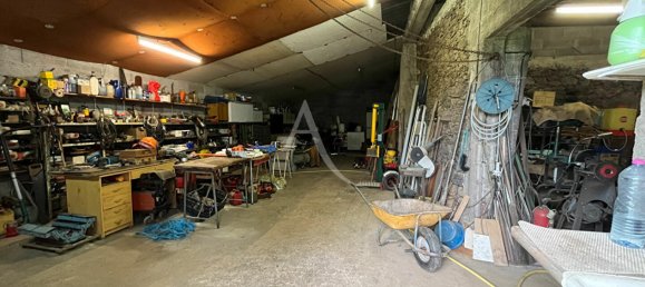  Building in Le Champ-Saint-Pere, France No. 357617 5