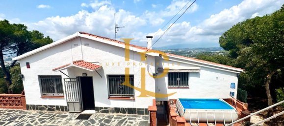 Дом с 4 спальнями в Барселона, Испания № 187908 3