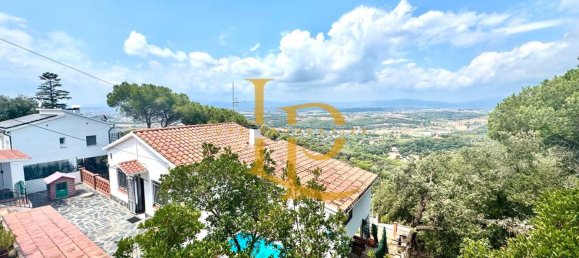 Дом с 4 спальнями в Барселона, Испания № 187908 48