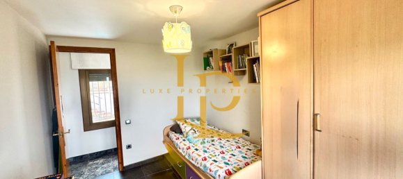 Дом с 4 спальнями в Барселона, Испания № 187908 32