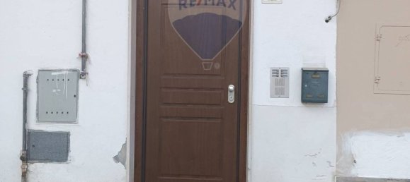 6 rooms Apartment in Loreto Aprutino, Italy No. 57452 6