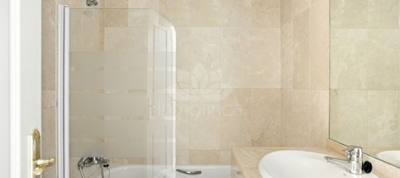 3 bedrooms Penthouse in Marbella, Spain No. 180693 17