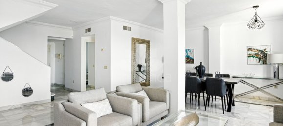 3 bedrooms Penthouse in Marbella, Spain No. 180693 20