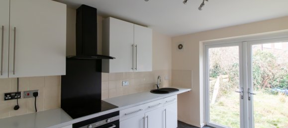 3 bedrooms House in South Shields, United Kingdom No. 2229 5