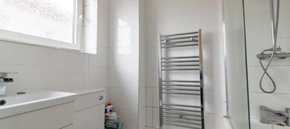 3 bedrooms House in South Shields, United Kingdom No. 2229 17