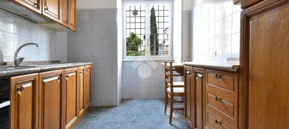 1 bedroom Apartment in Rome, Italy No. 324712 12