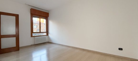 2 rooms Apartment in Sesto San Giovanni, Italy No. 185592 32