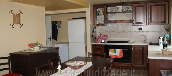 7-Zimmer Wohnung in Atri, Italy, Nr. 94918 4