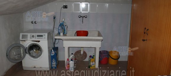 7-Zimmer Wohnung in Atri, Italy, Nr. 94918 20