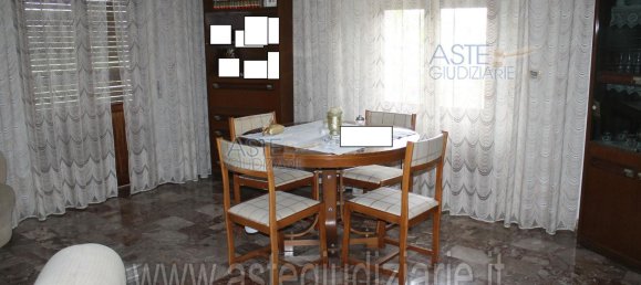 7-Zimmer Wohnung in Atri, Italy, Nr. 94918 30