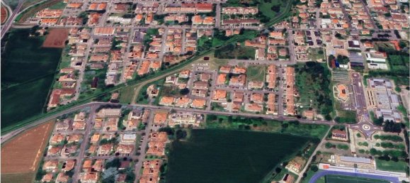 366m² Land in Castelfranco Emilia, Italy No. 306841 7