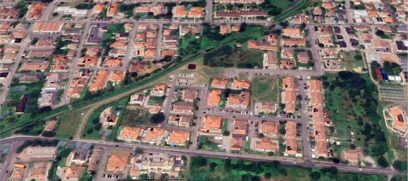 366m² Land in Castelfranco Emilia, Italy No. 306841 2