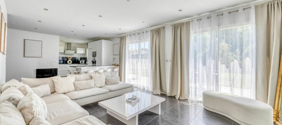 4 bedrooms House in Tresses, France No. 278760 6