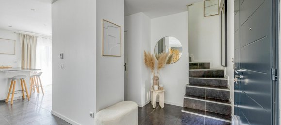 4 bedrooms House in Tresses, France No. 278760 8