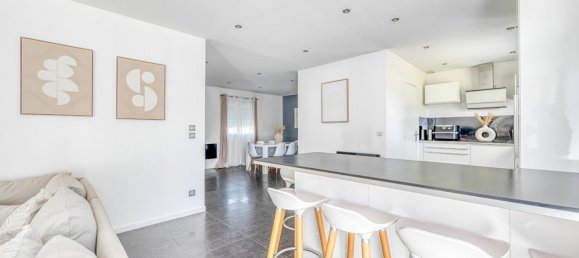 4 bedrooms House in Tresses, France No. 278760 7