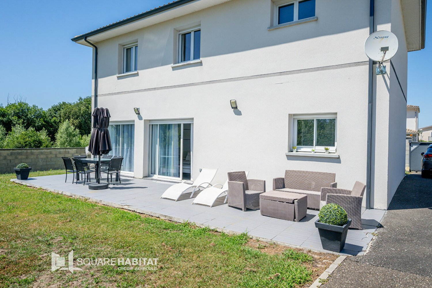 4 bedrooms House in Tresses, France No. 278760