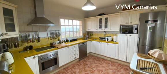 4 غرف نوم فيلا في Chayofa, Spain رقم 10337 25