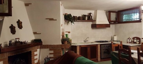 9-salle Maison à Seravezza, Italy No. 221843 13