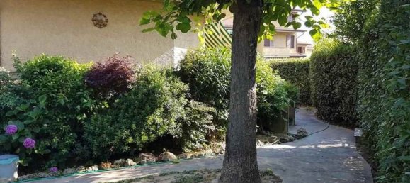 9-salle Maison à Seravezza, Italy No. 221843 2