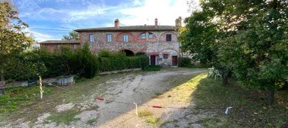 5 bedrooms House in Sinalunga, Italy No. 136332 7