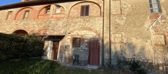 5 bedrooms House in Sinalunga, Italy No. 136332 17