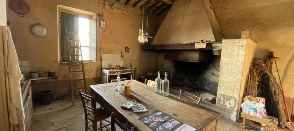 5 bedrooms House in Sinalunga, Italy No. 136332 13