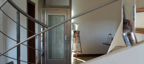 3 Schlafzimmer Villa in Ravenna, Italy, Nr. 334902 8