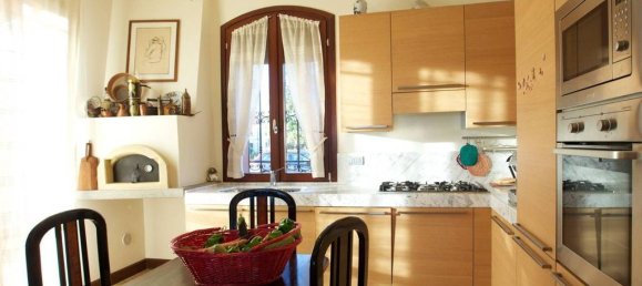 3 Schlafzimmer Villa in Ravenna, Italy, Nr. 334902 18