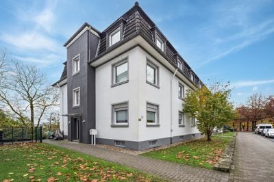 Apartamento de 5 habitaciónes en Essen, Germany No. 87321