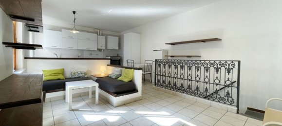 3 rooms Apartment in Parma, Italy No. 20406 17