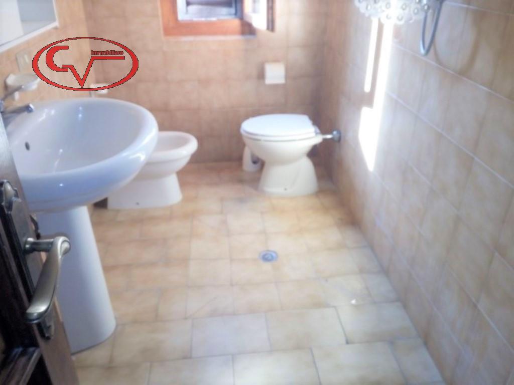 5 rooms Apartment in Laterina Pergine Valdarno, Italy No. 231850