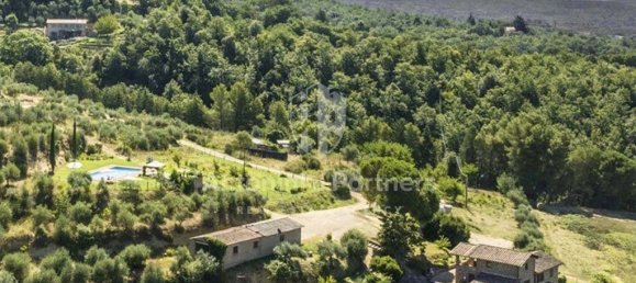 Casa de 20 dormitorios en Città della Pieve, Italy No. 173120 24