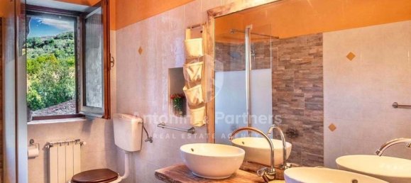 Casa de 20 dormitorios en Città della Pieve, Italy No. 173120 20