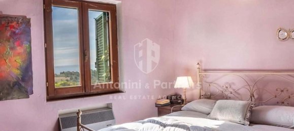 Casa de 20 dormitorios en Città della Pieve, Italy No. 173120 26