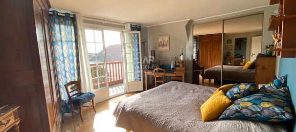 5 bedrooms House in Osny, France No. 183272 4