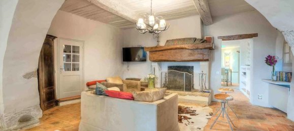 6 bedrooms Villa in Mougins, France No. 1980 9