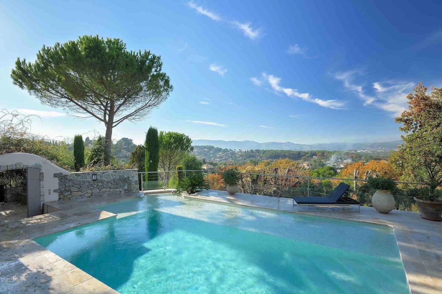 6 bedrooms Villa in Mougins, France No. 1980