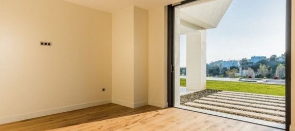 5 bedrooms Villa in Malaga, Spain No. 120631 19