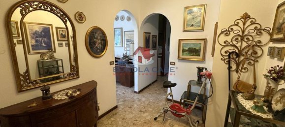 3 rooms Apartment in Milan, Italy No. 261229 6