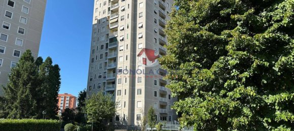 3 rooms Apartment in Milan, Italy No. 261229 24