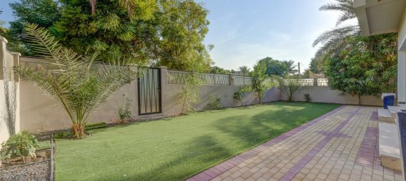 Вилла с 5 спальнями в The Villa, ОАЭ № 110513 14