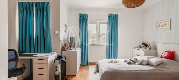 5 bedrooms Villa in Cascais, Portugal No. 131826 16